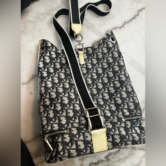Vintage Dior Black Trotter No.2 Sling Bag/ Backpack - Picture 4 of 16